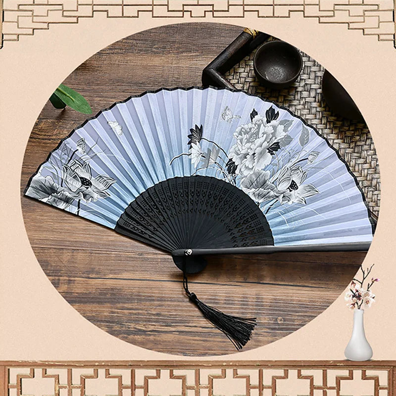 Vintage Style Silk Chinese Folding Fan