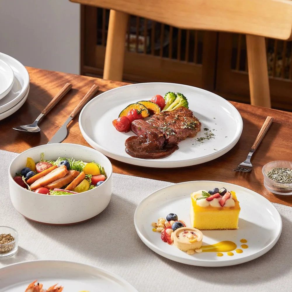 18 Piece Stoneware Dinner Set
