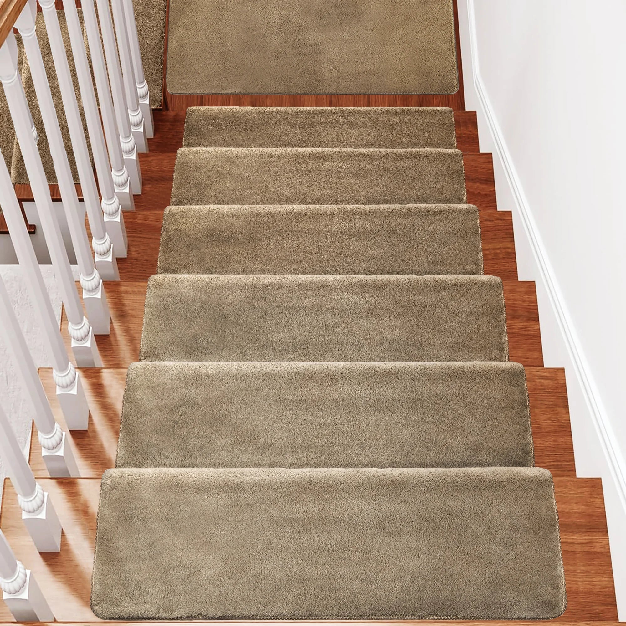 Bullnose Non-Slip Stair Treads