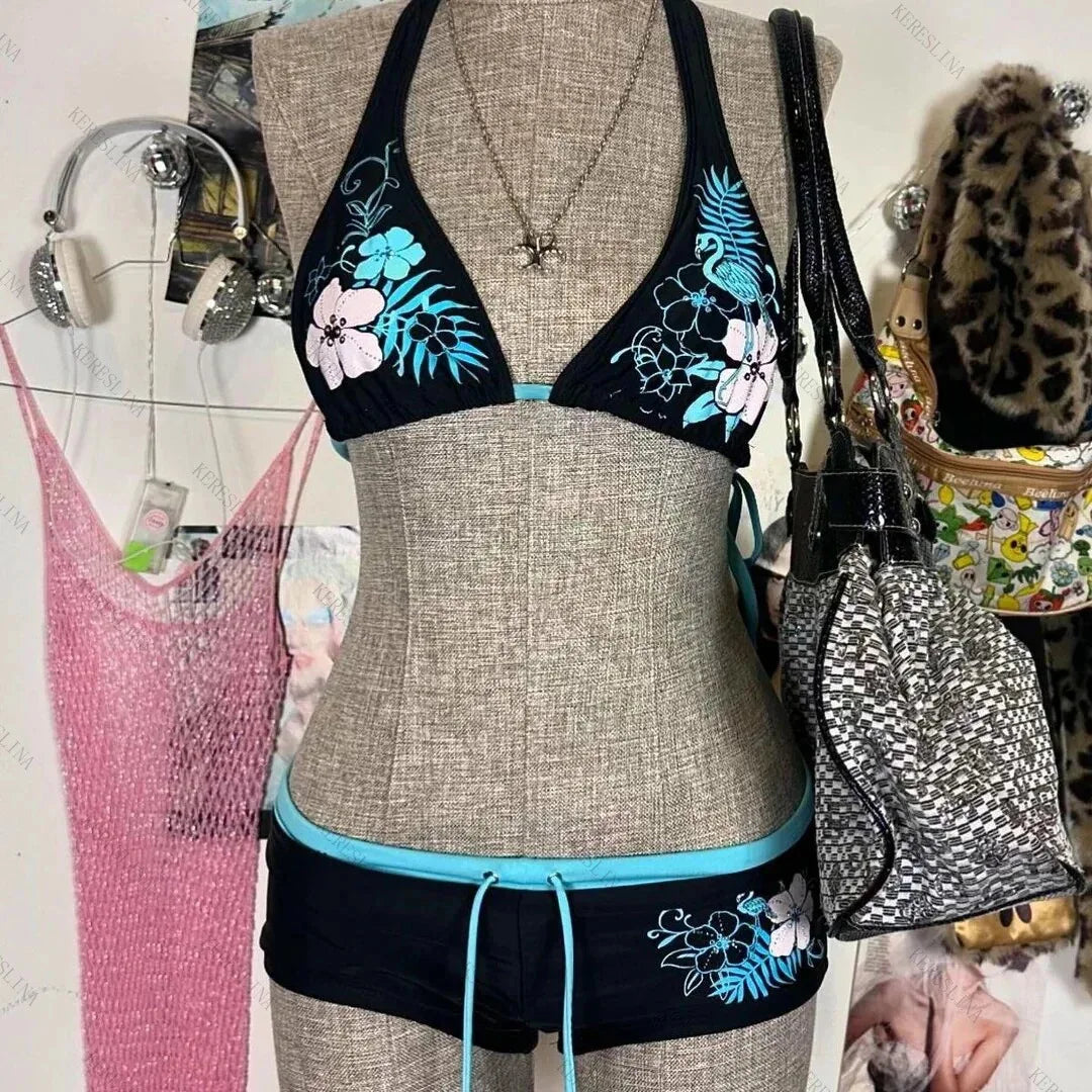 New Chic Split Bathing Suit