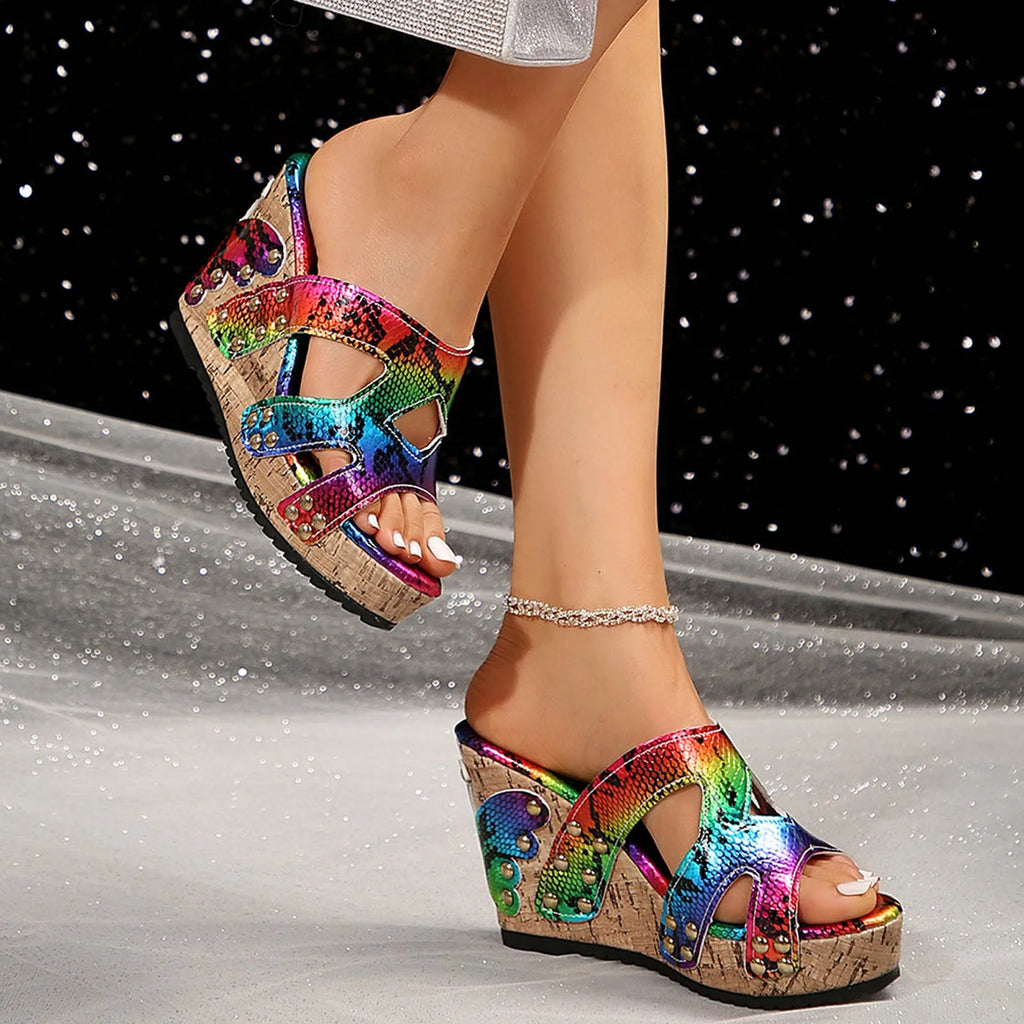 Retro Dress Wedges