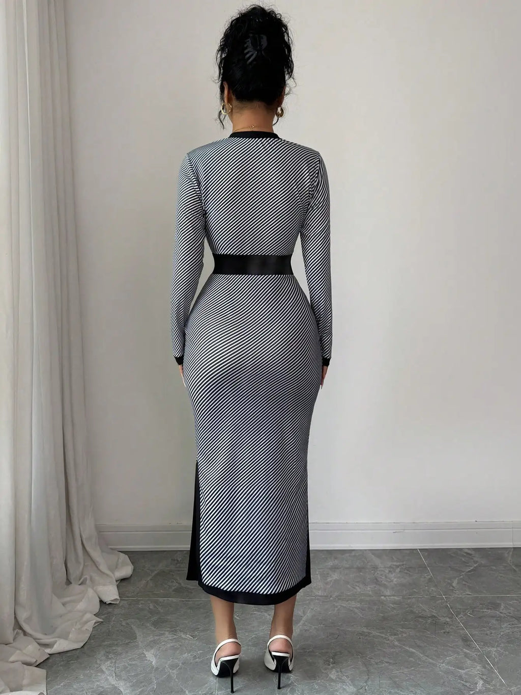 Striped V-Neck Knitted Mid Dress