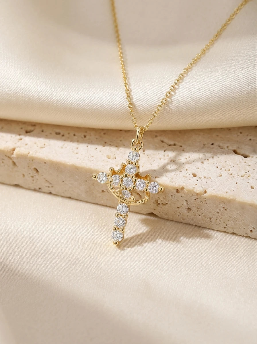Light Luxury Cross Necklace