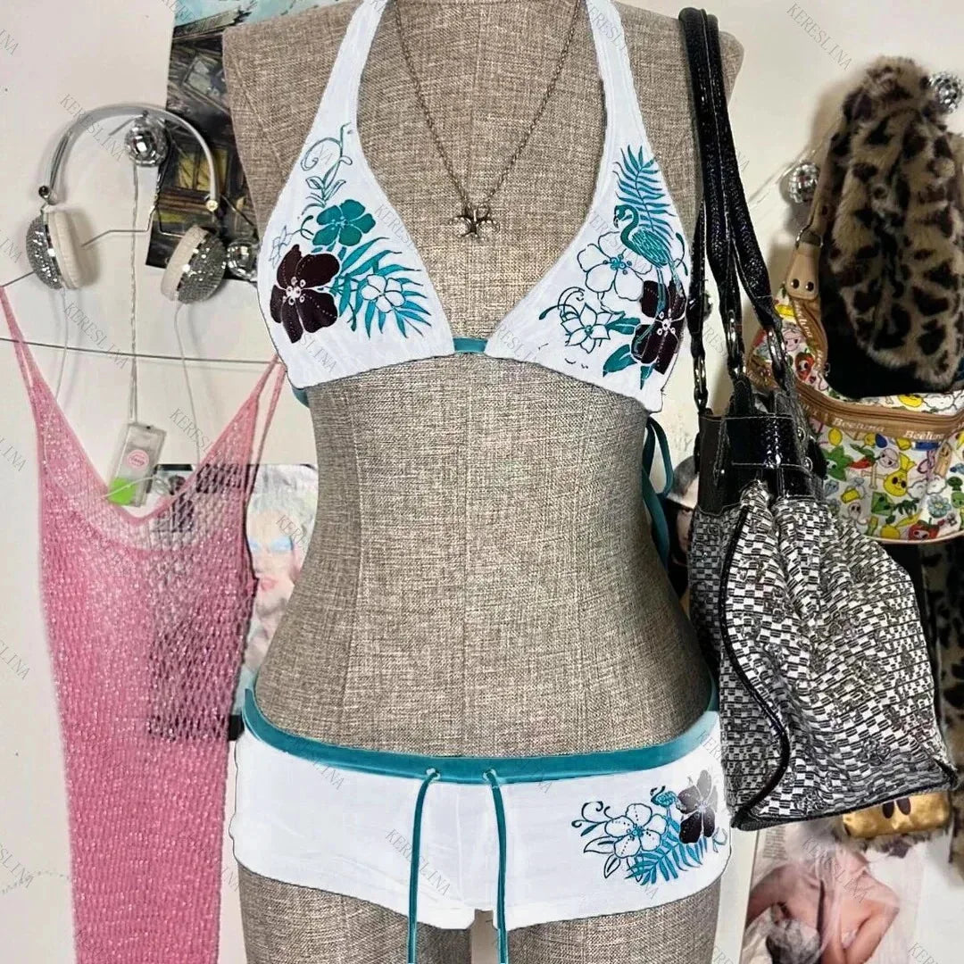 New Chic Split Bathing Suit