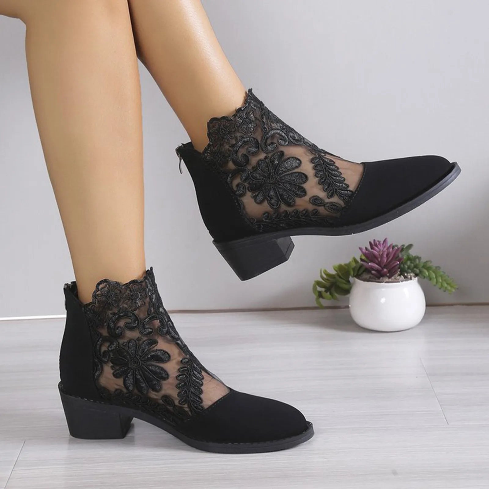 Lace Mesh Shoes