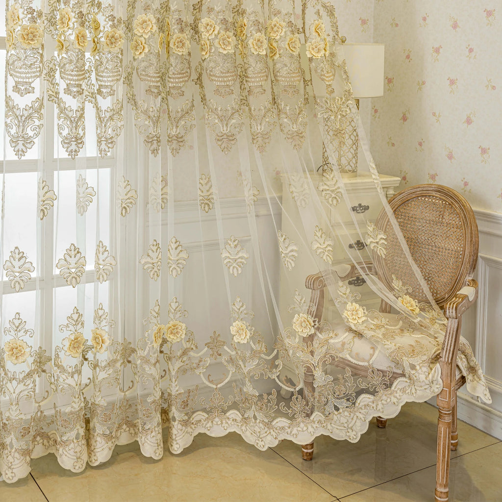 Luxurious Decorative Curtain