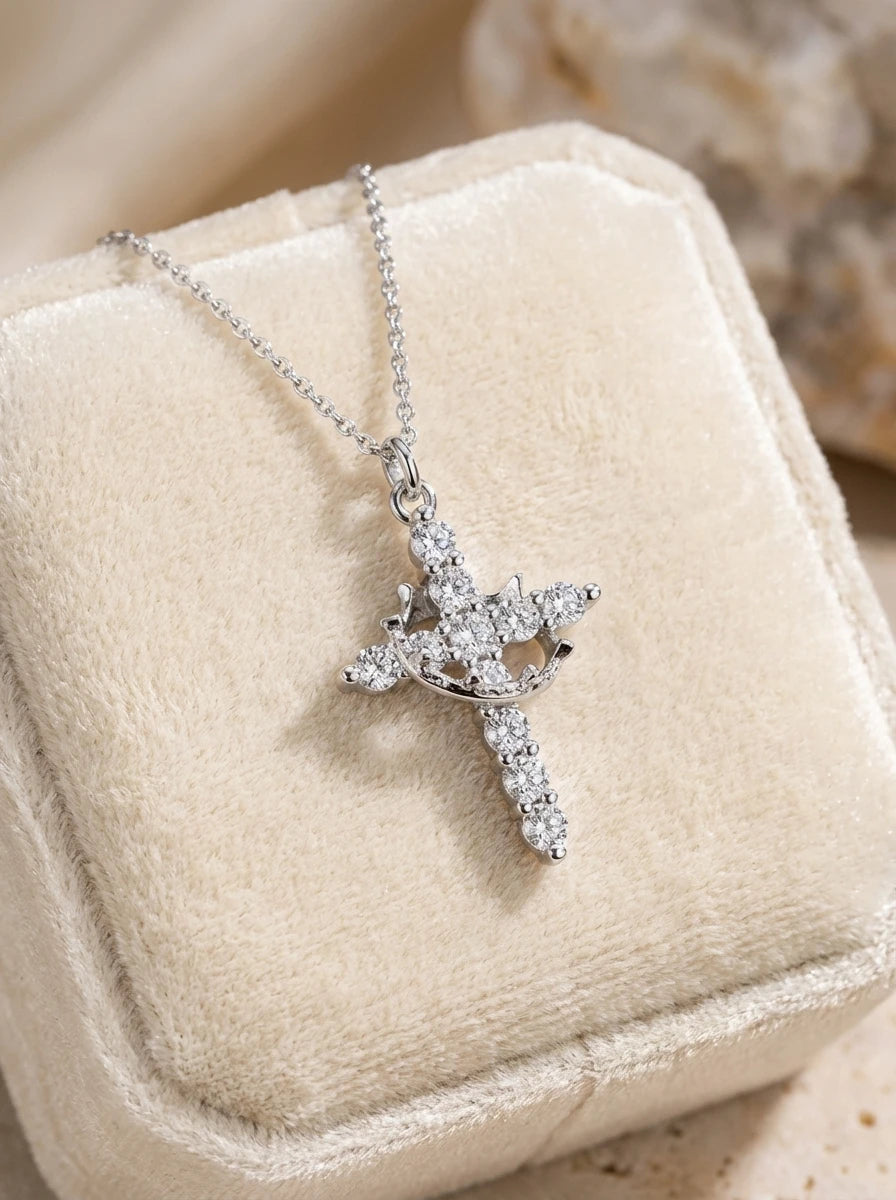 Light Luxury Cross Necklace